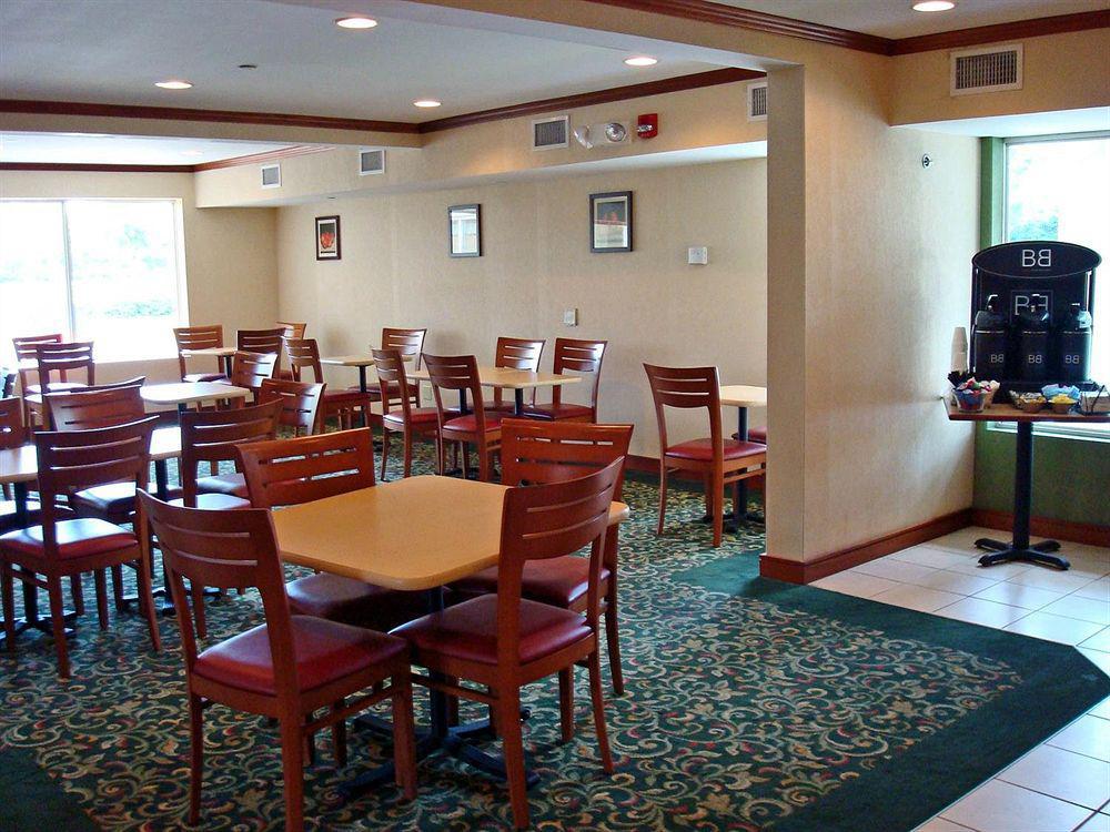 Motel 6 Virginia Beach Exterior photo